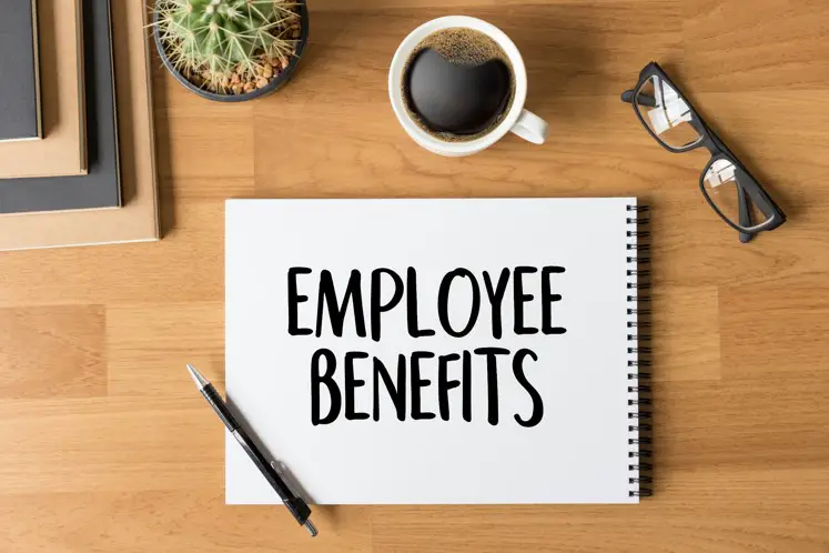 How Employee Retirement Plans Benefit Companies and Workers Alike